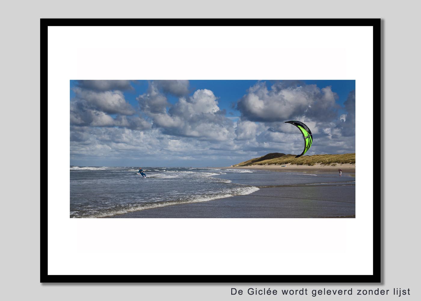 Kitesurfers 2